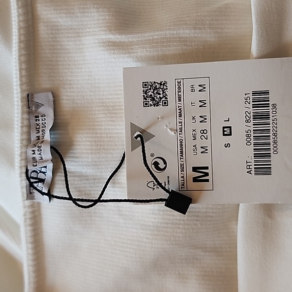 NWT Zara Ballon Sleeve Cropped Blouse, Size M - Picture 9 of 9